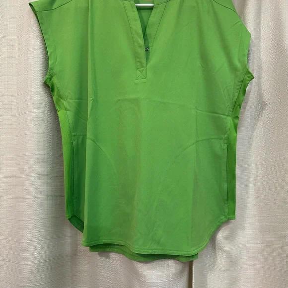 Vibrant Green Ava Therese Scrub Set - Picture 3 of 6